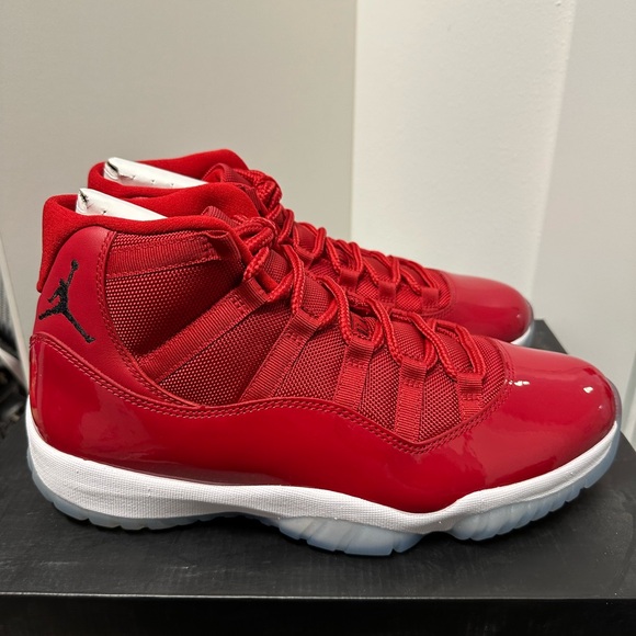 Air Jordan 11 Retro ‘Win Like ‘96’ BRAND NEW!